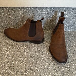 Johnston & Murphy Men’s Chelsea boots